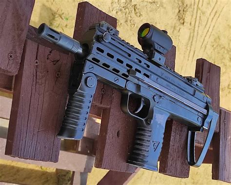 Ukrainian Fort 230 9mm Submachine Gun The Firearm Blog