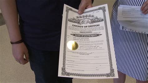 Denton County Issues First Same Sex Marriage License Cw33 Dallas Ft