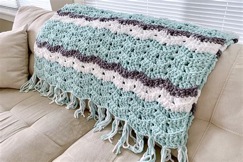 Free crochet pattern in pdf format you can simply download from here. 25 Free Crochet Afghan Patterns - Dabbles & Babbles