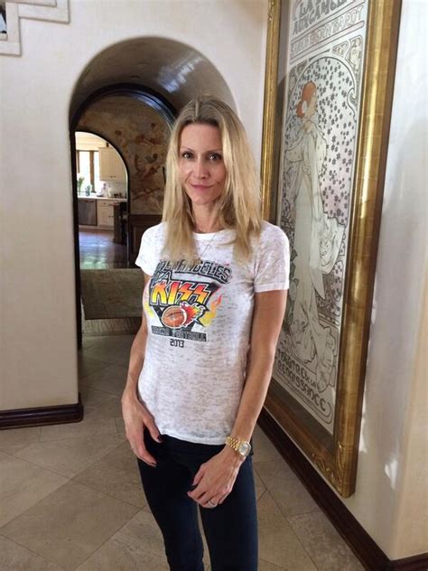 Paul mcgrath fans also viewed. Paul Stanley on Twitter: "My amazing wife Erin in one of our @LAKISS_AFL t-shirts. First home ...