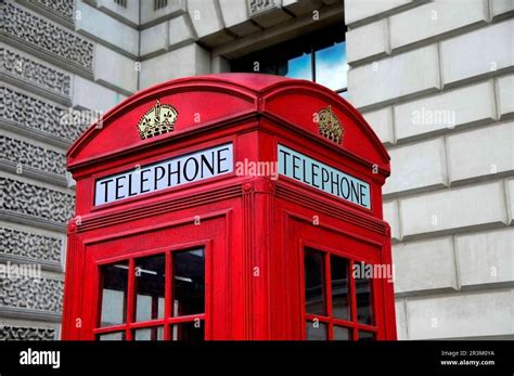 Red Telephone Box Stock Photo Alamy