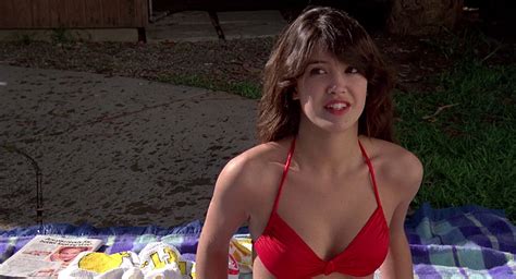 Watch Online Phoebe Cates Fast Times At Ridgemont High