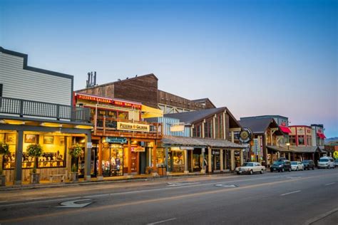 Best Small Towns In Wyoming For A Weekend Getaway