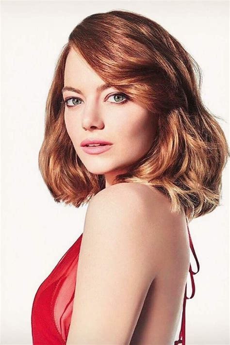 It's hard to remember a time when emma stone wasn't a household name (and source of constant style and beauty inspo). Emma Stone in 2020 | Haar, Portret, Foto