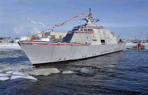 Wallpaper Uss Milwaukee Lcs 5 Lead Ship Freedom Class Littoral
