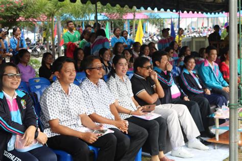โรงเรียนสวนกุหลาบ ชลบุรี จัดการแข่งขันกีฬาสีภายใน สวนชลเกมส์60 เพื่อ ...