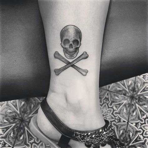 25 Most Amazing Skull Tattoo Designs For Men And Women