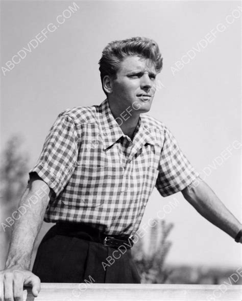 Burt Lancaster Outdoors Portrait 8b20 5556 Abcdvdvideo