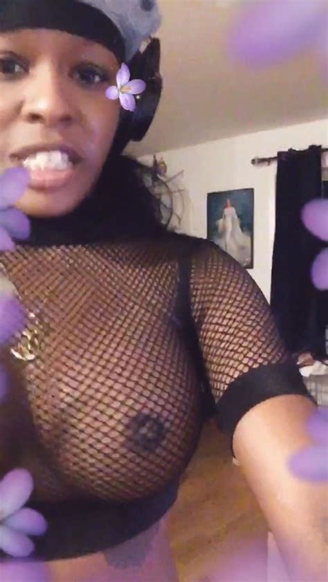 Azealia Banks Frontal Nude And See Through Photos Thefappening Link