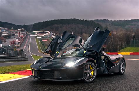 2013 Ferrari Laferrari Supercar Wallpapers Hd Desktop And Mobile