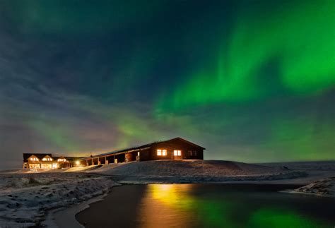 Solar Storm Brings Dazzling Northern Lights Photo Huffpost