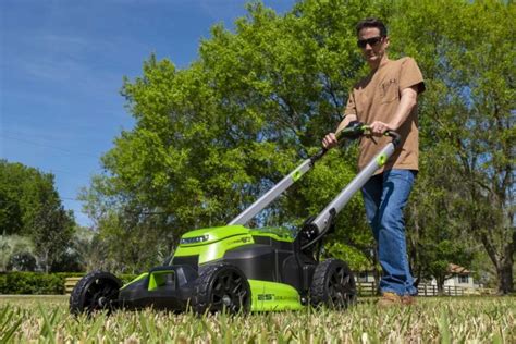 Greenworks Pro 60V 25 Inch Self Propelled Lawn Mower Review OPE