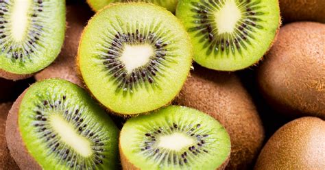 5 gode grunner til å spise kiwi hver dag