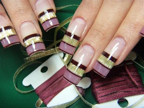 Uñas de moda con diseños geométricos. Decoracion de uñas - cincuenta ideas de moda