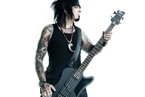Nikki Sixx Selling Stage Played Basses From Motley Crue Concerts No Treble