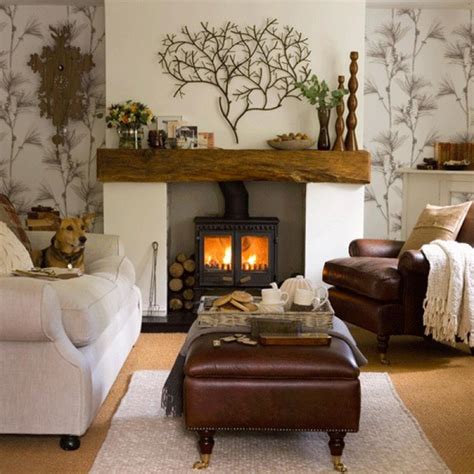15 Cozy Living Rooms With Fireplaces