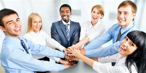 Teknik dasar voice over internet protocol atau yang biasa dikenal dengan sebutan voip adalah teknologi yang memungkinkan kemampuan melakukan percakapan telepon dengan menggunakan jalur komunikasi data pada suatu jaringan (networking). Competency Management Software System LinovHR berbasis Online