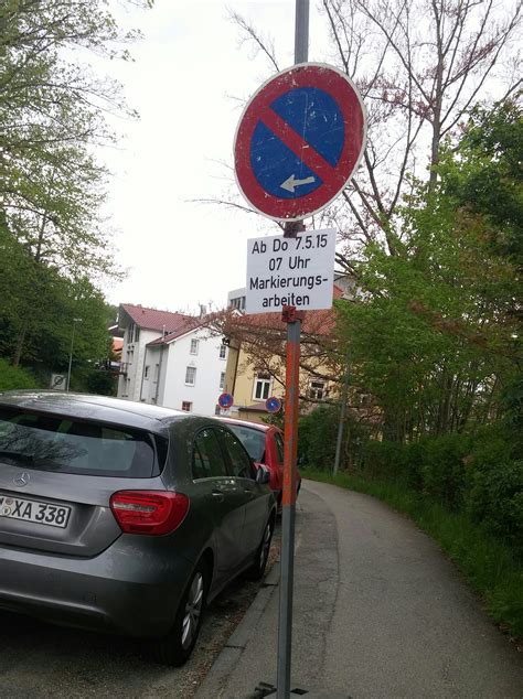 Zuvor musste er jedoch eine „parkgebühr von knapp 100 euro bezahlen. Eingeschränktes Halteverbot, wo parken? (Auto, Verkehr ...