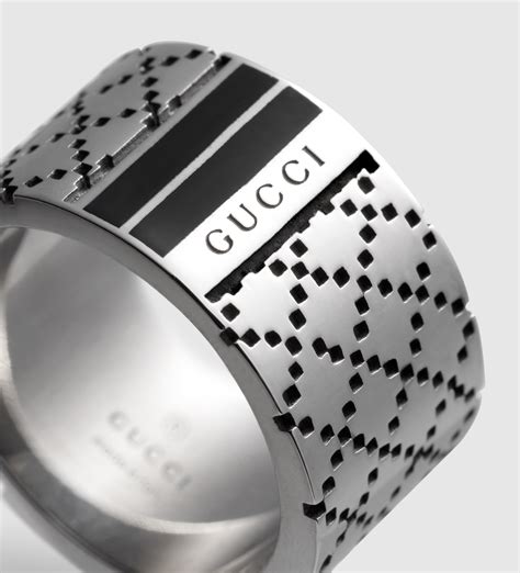 Gucci Diamantissima Wide Ring In Sterling Silver In Metallic For Men