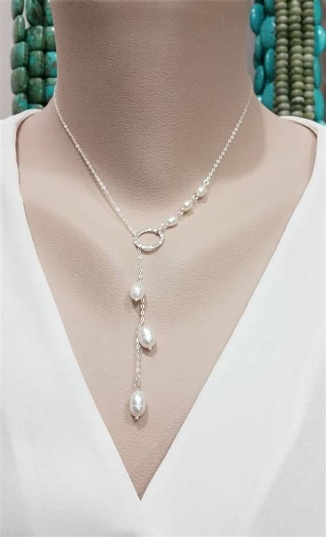 Stunning Pearl Lariat Necklace Bridesmaid Necklace Bridal Etsy