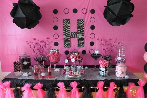 We have hundreds of pink zebra baby shower ideas for you to decide on. Top Baby Shower Decorating Ideas | FREE Printable Baby ...