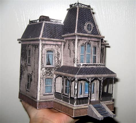 The Bates House Papercraft By Valhallaasgard On Deviantart