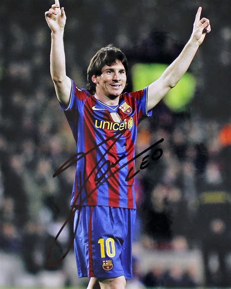 Lot Detail Lionel Messi Signed 8 X 10 Color Photo Barcelona