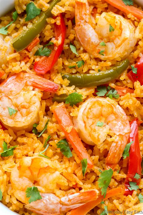 Curry paste and curry powder, though similar, not only vary in texture, but in composition. Thai Coconut Curry Shrimp and Rice | Everyday Easy Eats