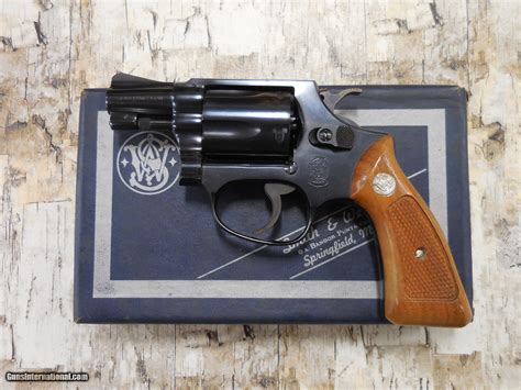 Smith And Wesson Sandw Model 36 No Dash Chiefs Special 38spl As New In