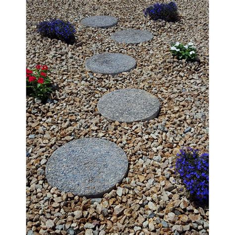 Classic Stone 16 In X 15 In Round Exposed Aggregate Pathway