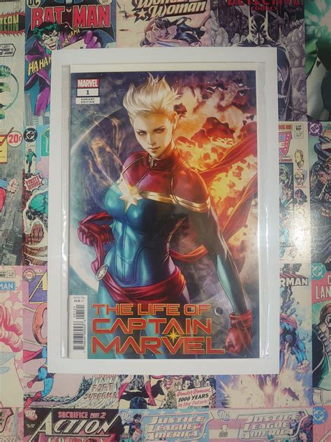 The Life Of Captain Marvel 1 Artgerm Variant Marvel 2018 New Bagged