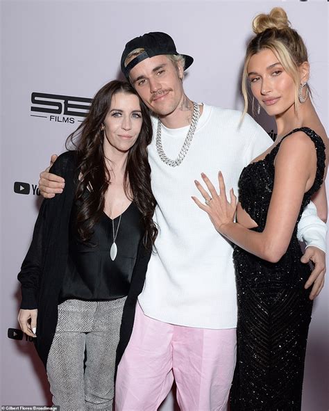 Mar 22, 2021 · justin bieber has opened up about the difficulties of married life with hailey bieber in a new interview with radio.com. Justin Bieber can't keep his hands and lips off wife ...
