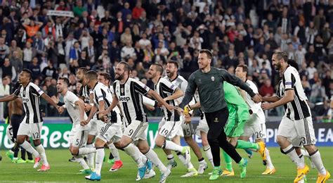 Juventus Wins Record 6th Straight Serie A Title Sportsnetca