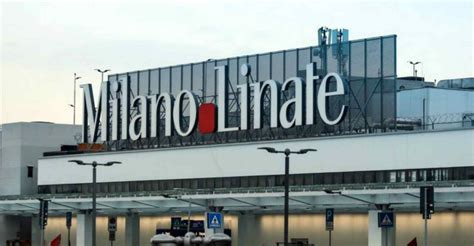 Feb 08, 2021 · the malpensa shuttle coach buses connect each 20 minutes the milan central train station with malpensa airport. Milano Linate, decollato l'ultimo volo poi lo stop di 3 mesi
