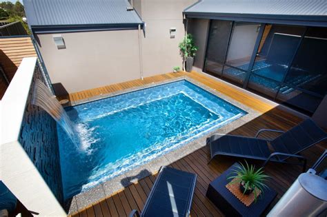 This is a trend that will make a huge difference in living your backyard dream. Small Indoor Swimming Pool Designs | Backyard Design Ideas