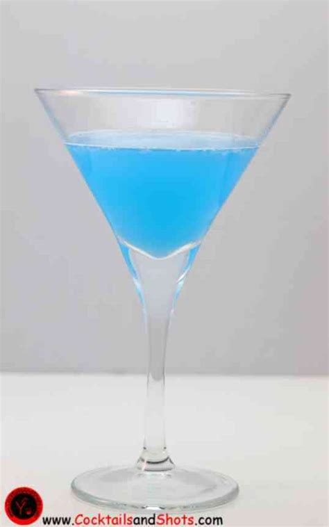 Blue Moon Recipe Ingredients How To Make A Blue Moon Shot Drink