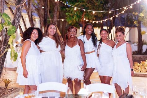 Half Moon Resort In Montego Bay Jamaica Hosts Couples Lux Wedding Munaluchi Bride In 2022
