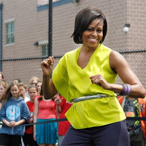 The Michelle Obama Look Book in 2020 | Michelle obama fashion, Michelle obama, Michelle and ...