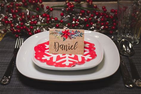 Christmas Table Place Cards Free Printable Six Clever Sisters