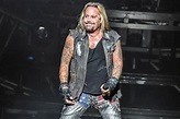 Vince Neil Returns To The Stage After The Disastrous Show That Got Him ...