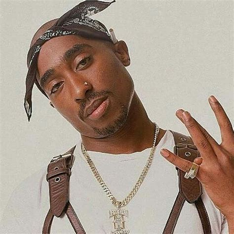 Hip Hop Legend Tupac Shakur Tupac Pictures Tupac Photos Tupac Shakur