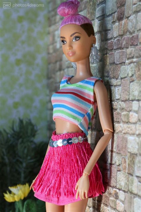 Pin By Olga Vasilevskay On Barbie Fashionistas Сolor Hair Barbie Clothes Beautiful Barbie