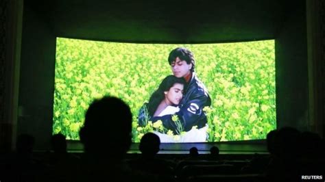 Bollywoods Ddlj The 20 Year Old Love Story That Grips India Bbc News