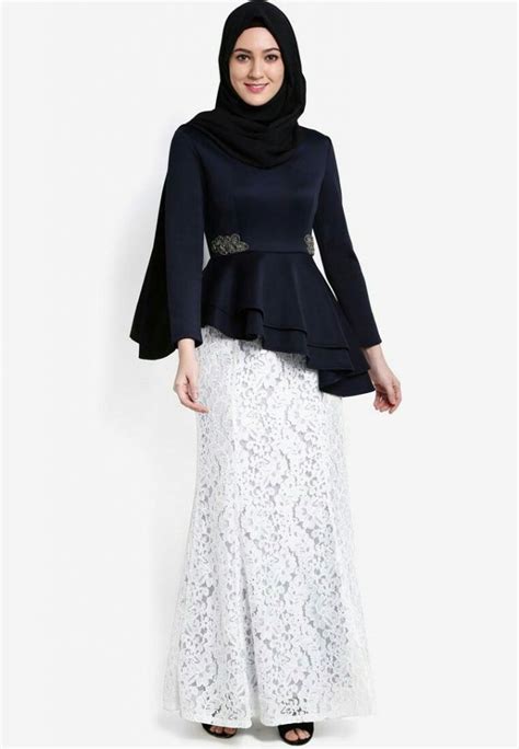 Model Kebaya Wisuda Muslim Hijab Modern Terbaru