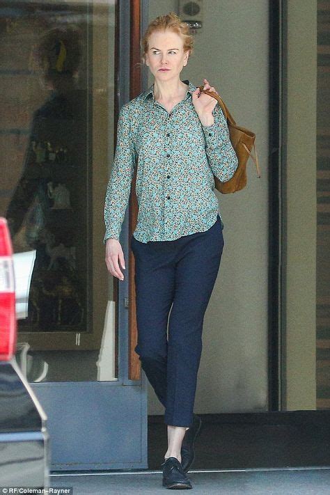 Keeping It Casual Nicole Kidman Was Spotted Make Up Free As She Made