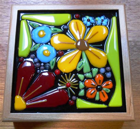 My Fused Glass Flower Garden Box Glass Fusing Projects Glass Fusion Ideas Glass Crafts