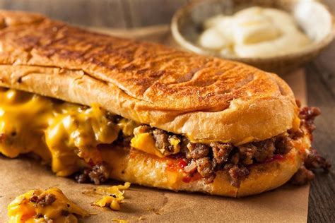 Cheesy Pub Style Ground Beef Sandwich Recipe Rocks Sandwich Night Sandwiches 30seconds Food