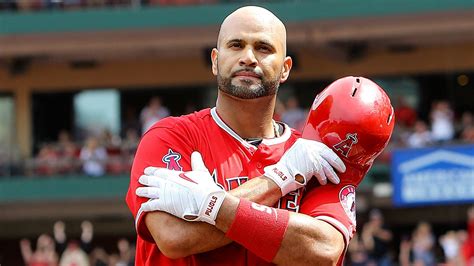 Albert Pujols Chase For 700 Home Runs Up In The Air As Mlb Season
