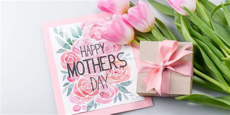 Find all the days and dates for 2020 mothers day (and 2020 mothering sunday) in countries around the world. What to Write in a Mother's Day Card - Mother's Day Card ...