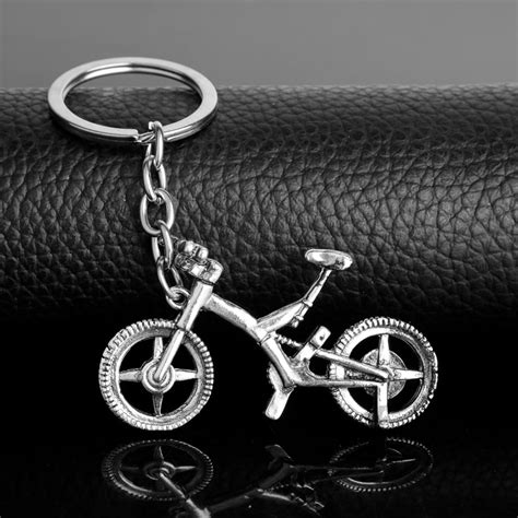 Mqchun Vintage Fashionable Bicycle Metal Keychain Casual Sporty Unisex